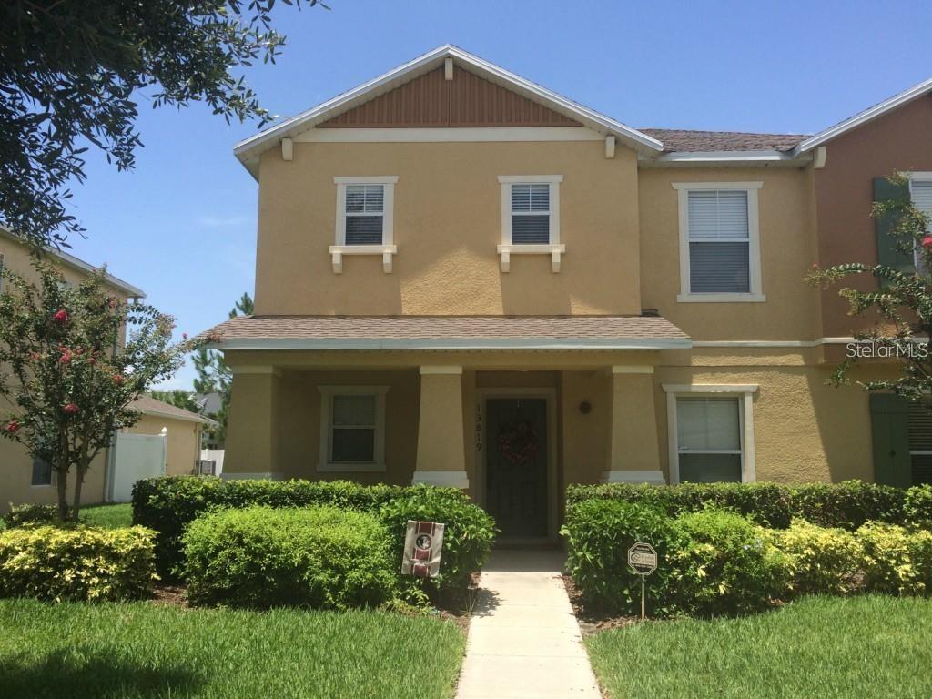 Property Photo:  13819 Golden Russet Drive  FL 34787 