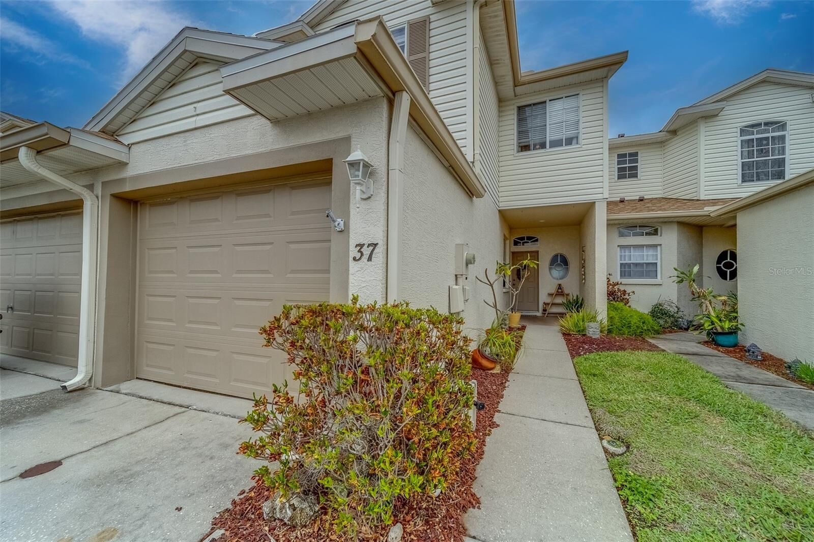 Property Photo: 6400 46th Avenue N 37 FL 33709