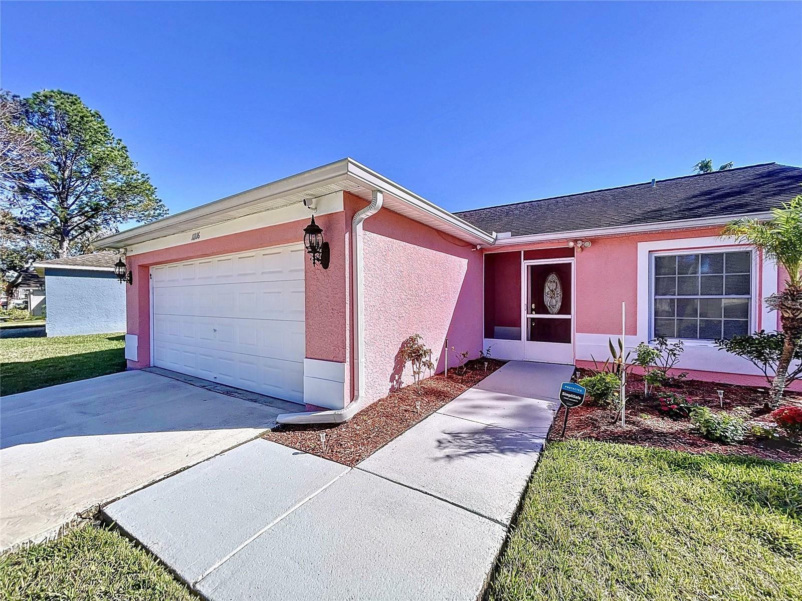 Property Photo:  11116 Bloomington Drive  FL 33635 