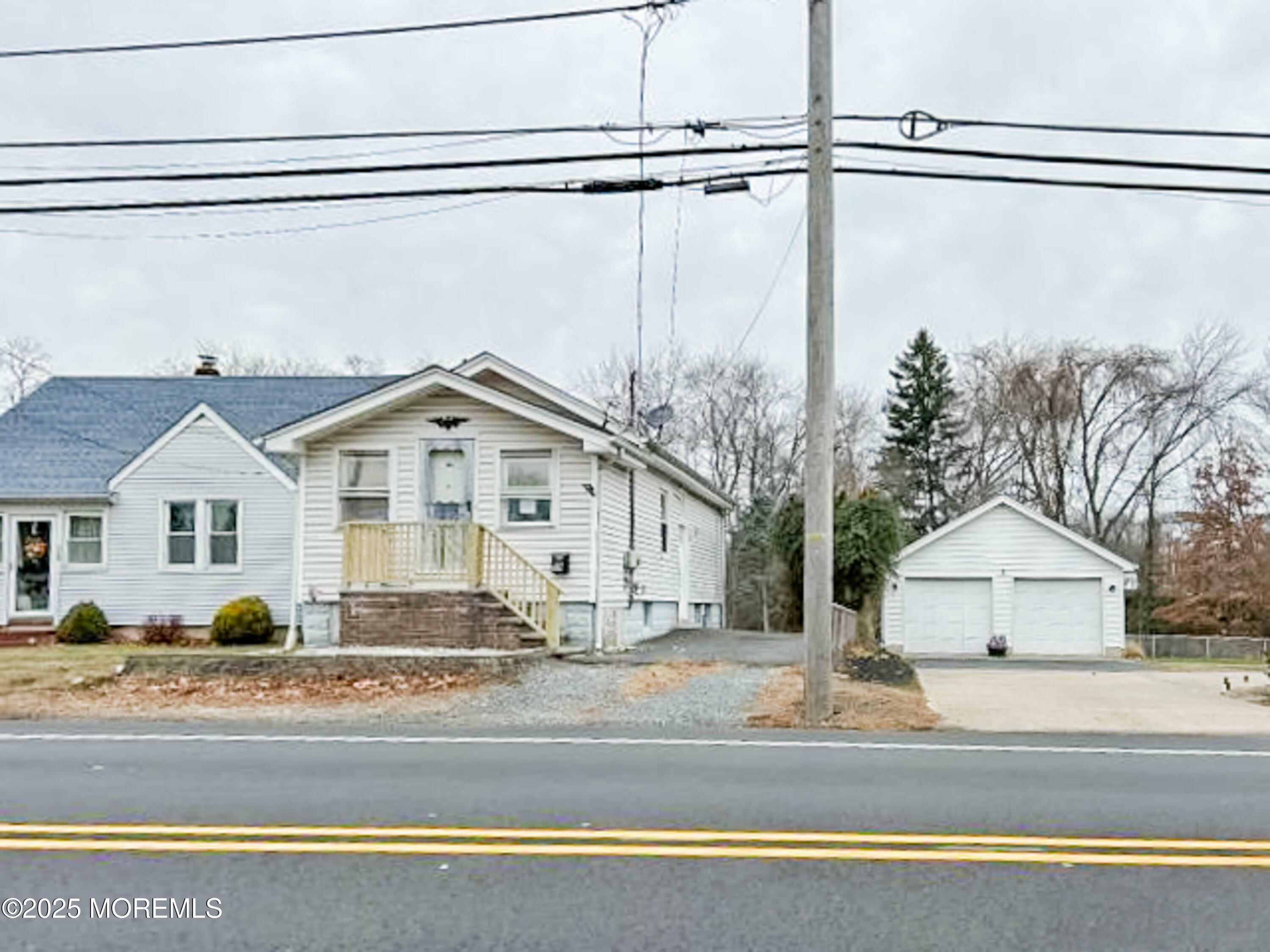 Property Photo:  58 Manalapan Road  NJ 08884 