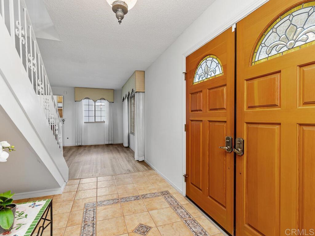 Property Photo: 2044 Linda Lane CA 92008