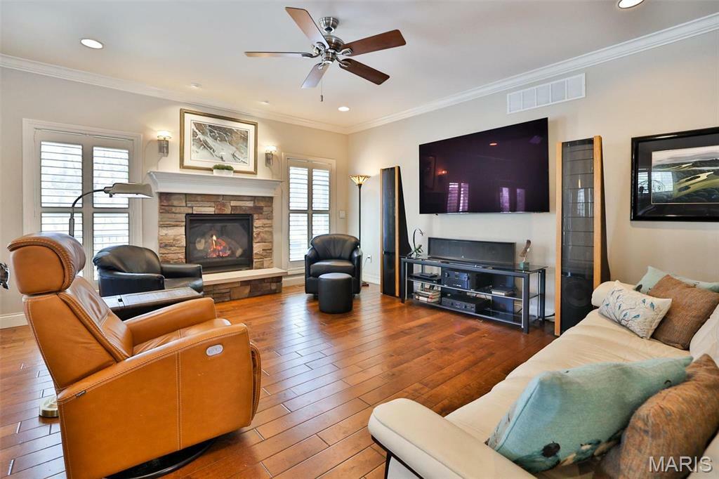 Property Photo:  1120 Franklin Avenue  IL 62025 