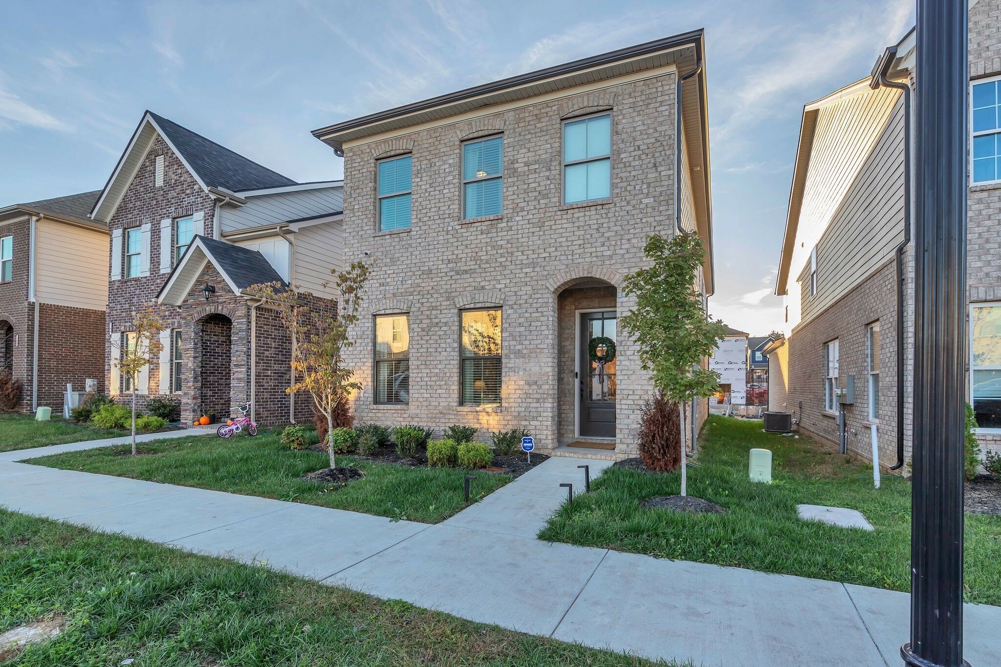 Property Photo: 142 Oasis Dr TN 37086