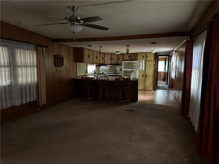 Property Photo: 105 Hickory Street AR 72619
