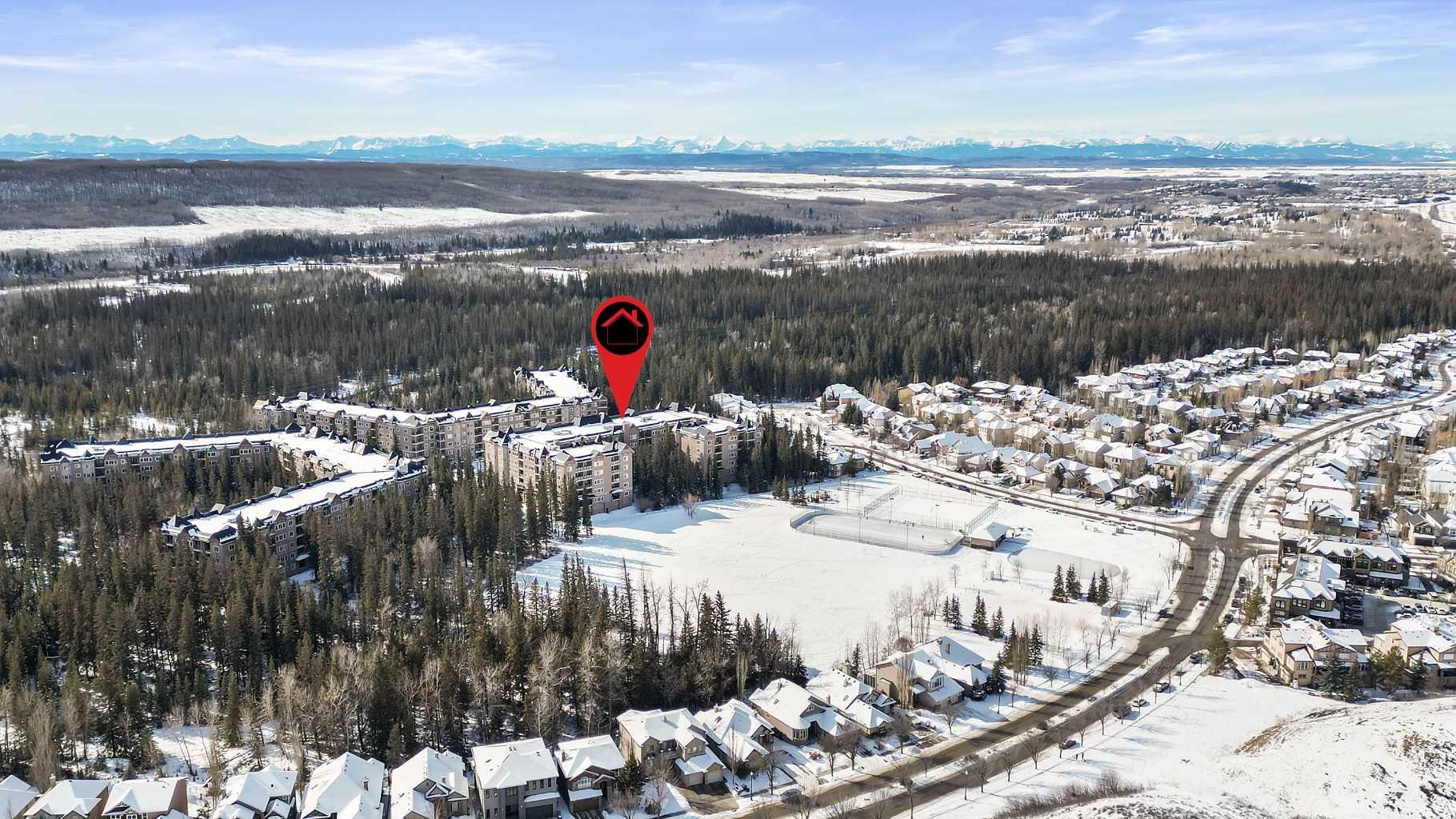 Property Photo: 30 Discovery Ridge Close SW 203 AB T3H 5X5