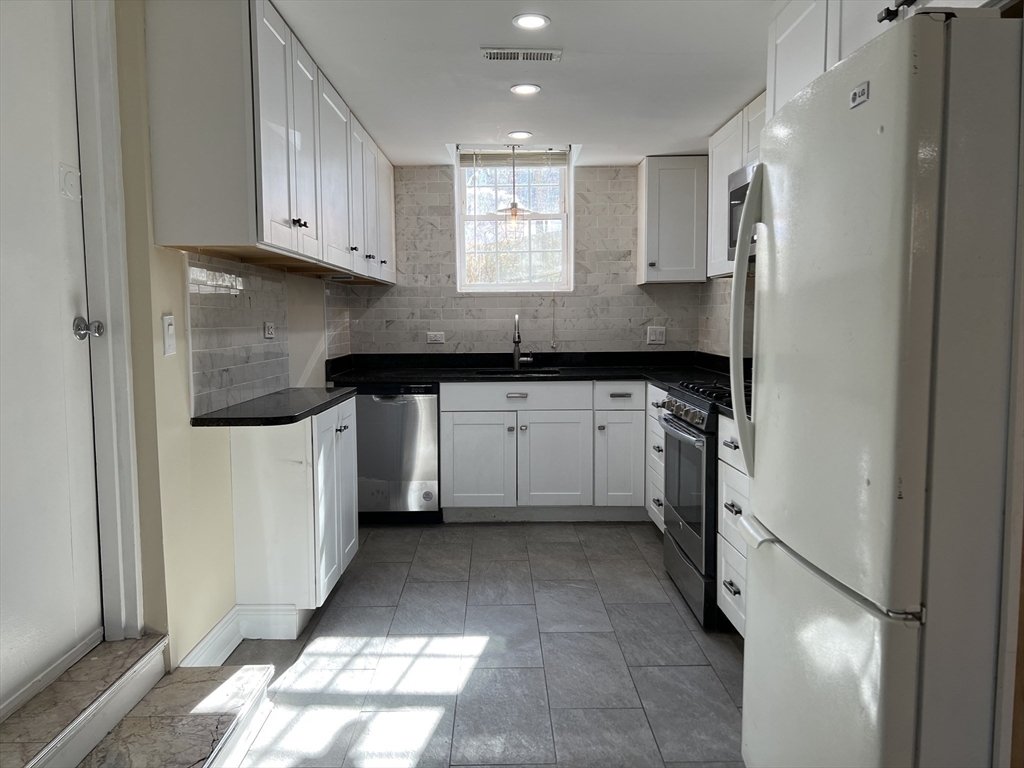 Property Photo:  140 Lake Shore Rd 2B  MA 02135 