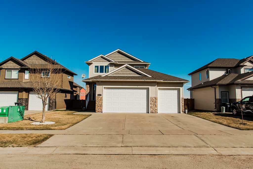 Property Photo:  10222 154 Avenue  AB T8X 0J6 