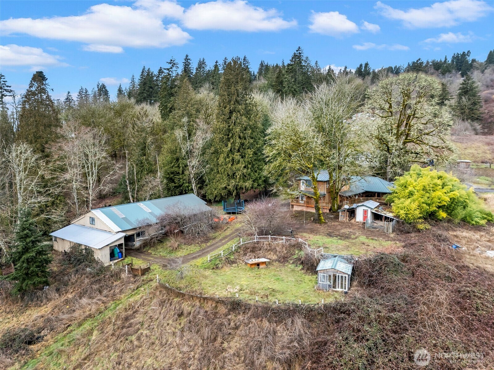 Property Photo:  202  Redwing Road  WA 98674 