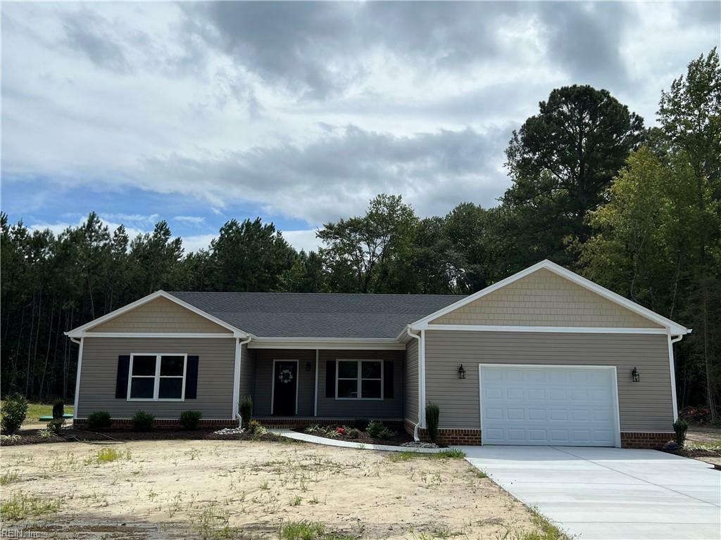 Property Photo: 3264 Manning Rd VA 23434