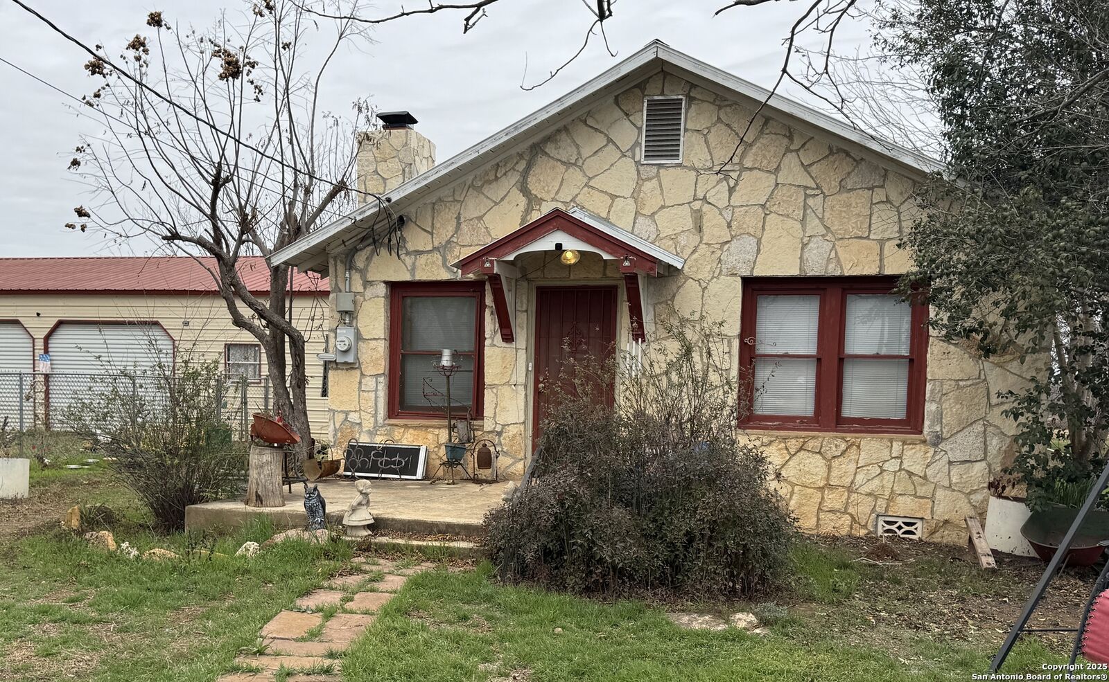 Property Photo:  10945 Dillon  TX 78002 