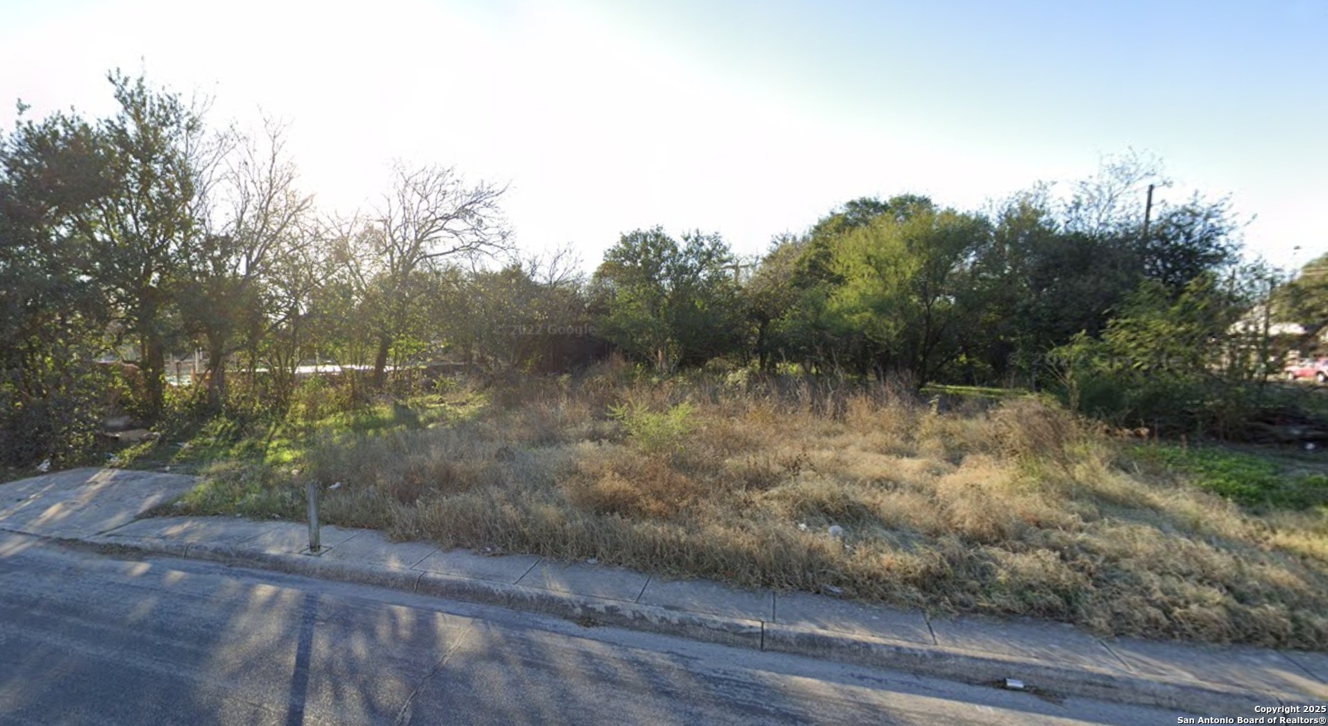 Property Photo:  211 San Salvador  TX 78210 