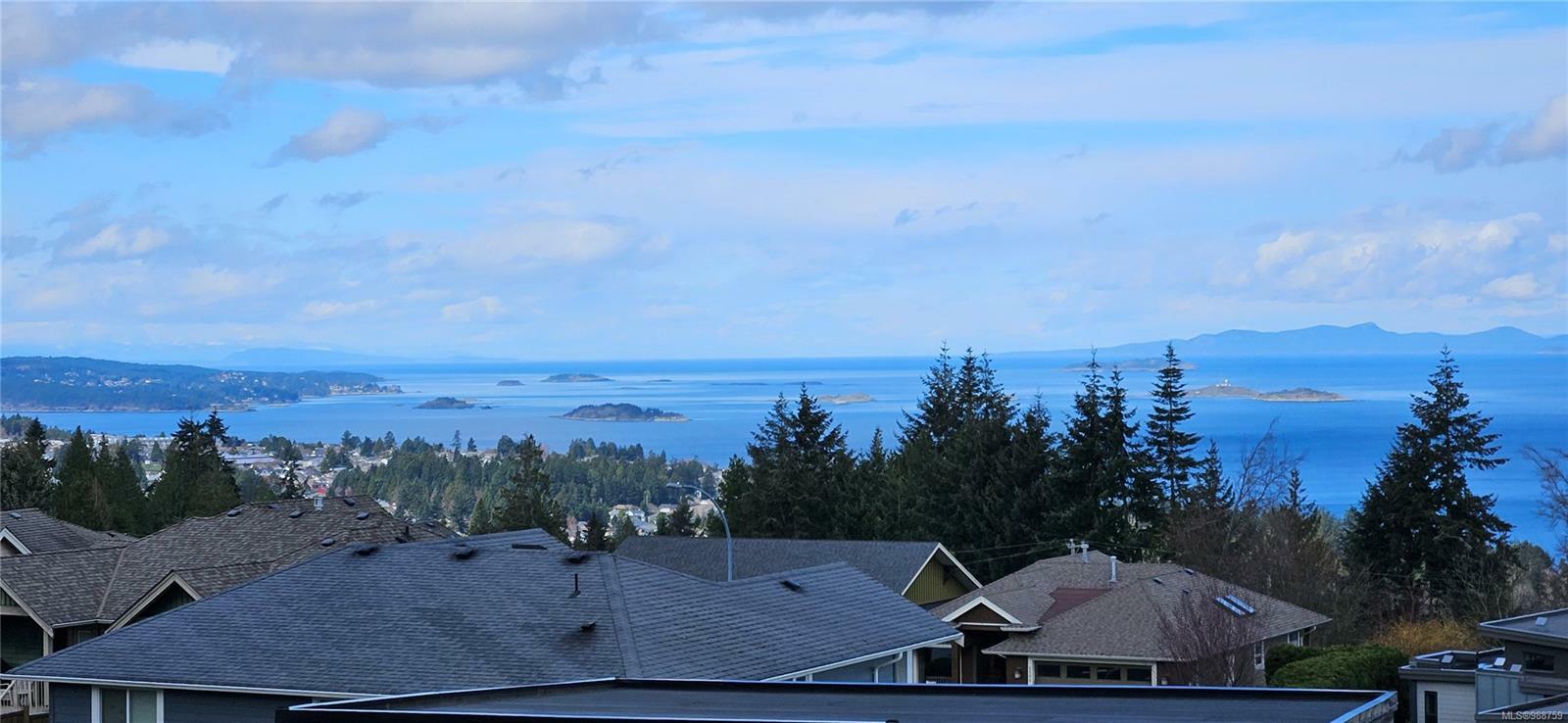Property Photo: 156 Hawk Point Rd BC V9T 5W2