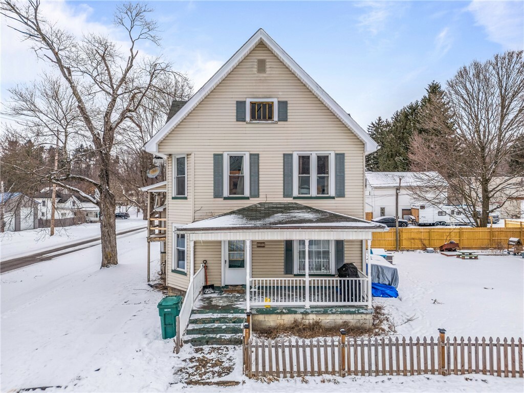 Property Photo: 302 Jackson St PA 16134