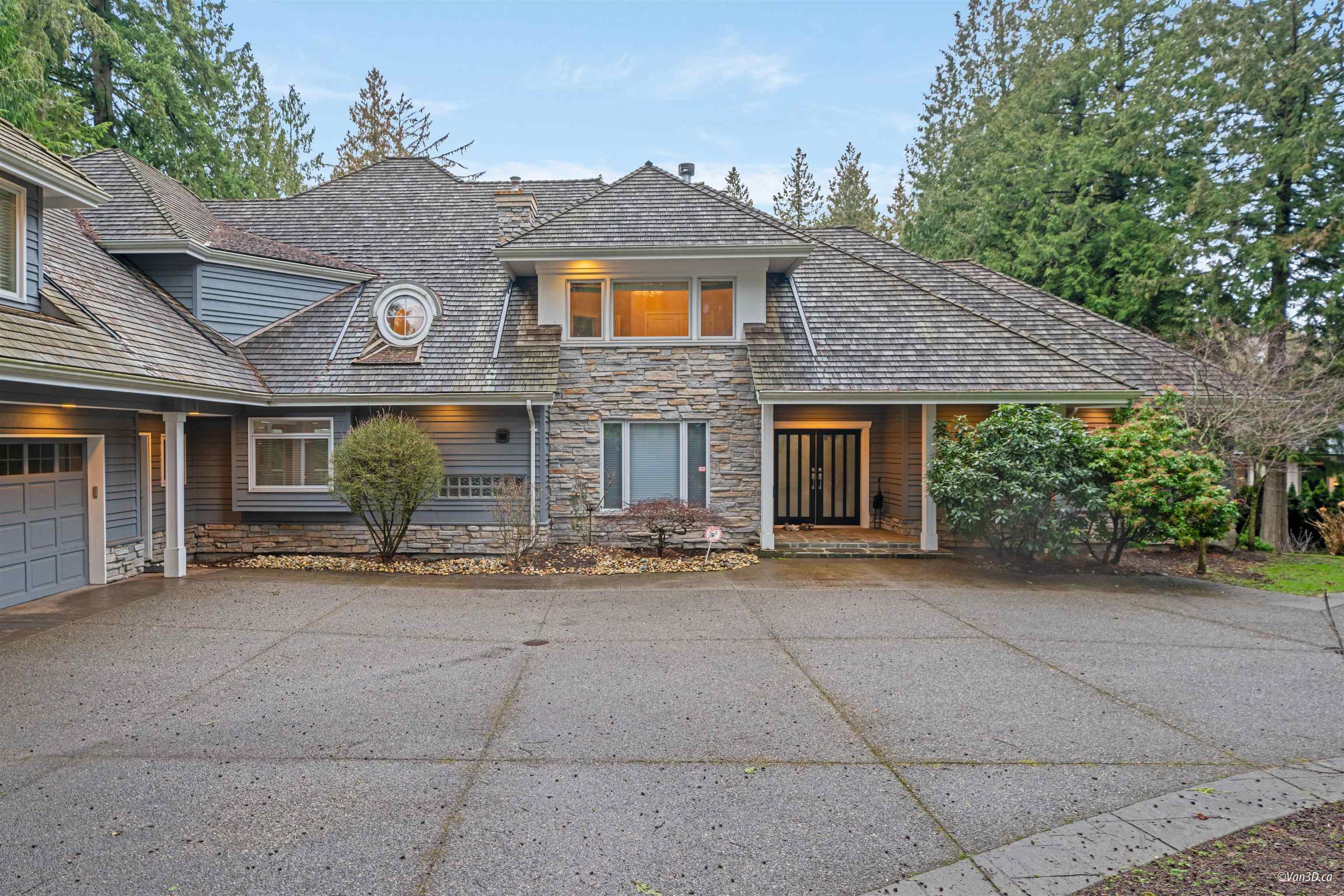 Property Photo: 13451 Vine Maple Drive BC V4P 1W8