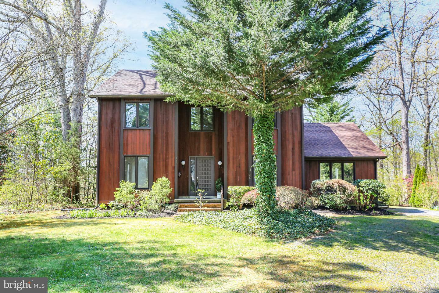 Property Photo: 111 Windsor Circle VA 22405