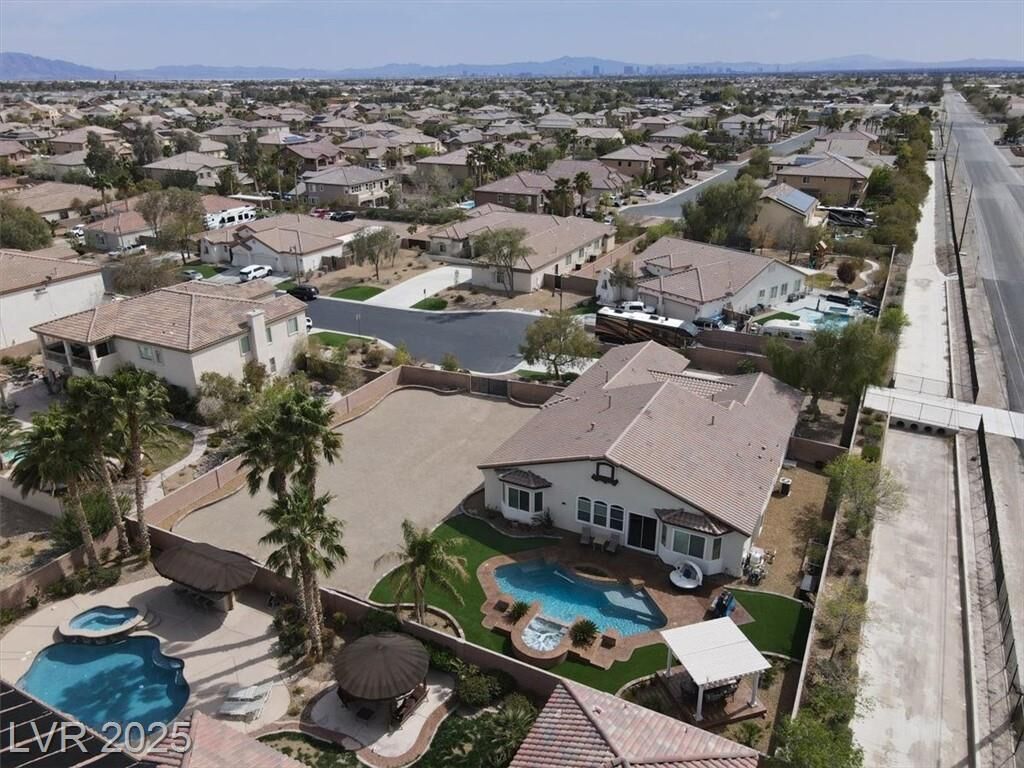Property Photo:  6392 Ebony Legends Avenue  NV 89131 