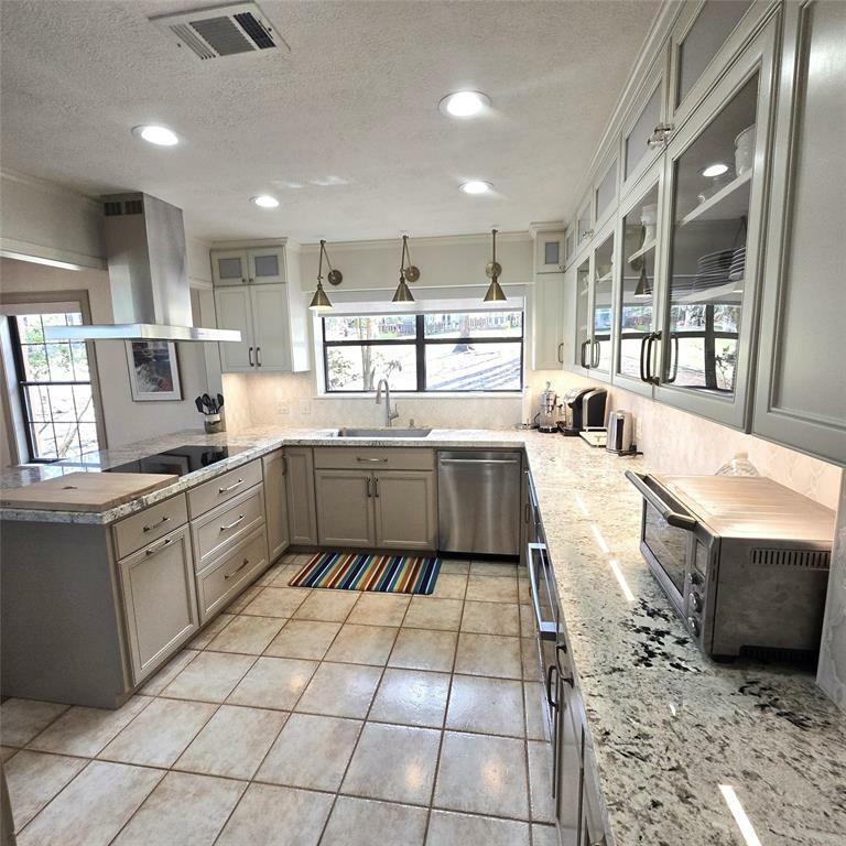 Property Photo:  20404 Doral Drive  TX 77320 