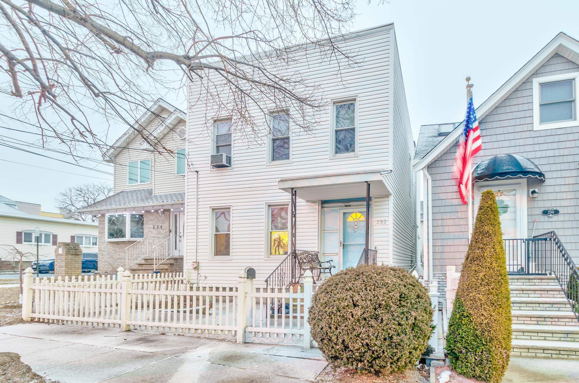 232 Centre Ave  Secaucus NJ 07094 photo