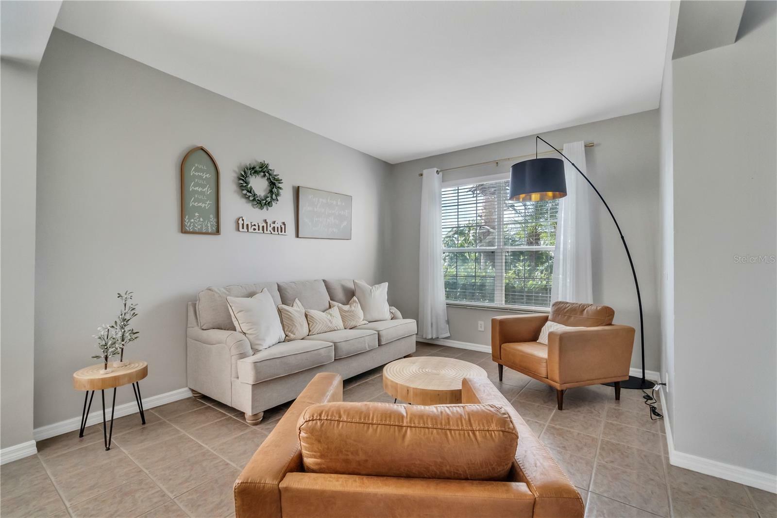 Property Photo:  2801 Lido Key Court  FL 34747 