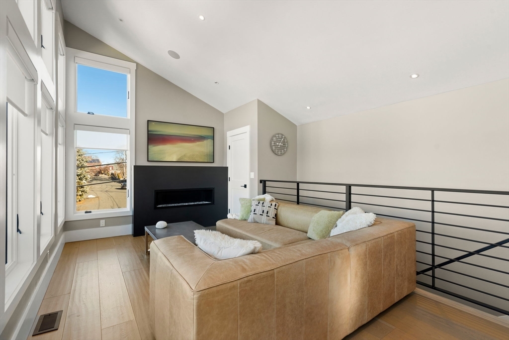 Property Photo:  41 Gardner Rd  MA 01908 