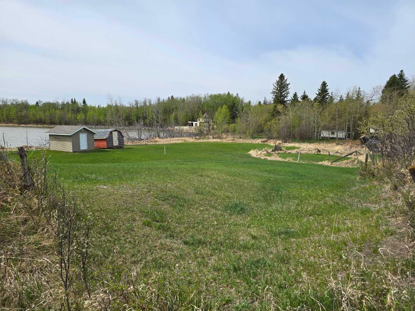 Photo de la propriété: 20 Cranna Lake Drive AB T4L 1S5