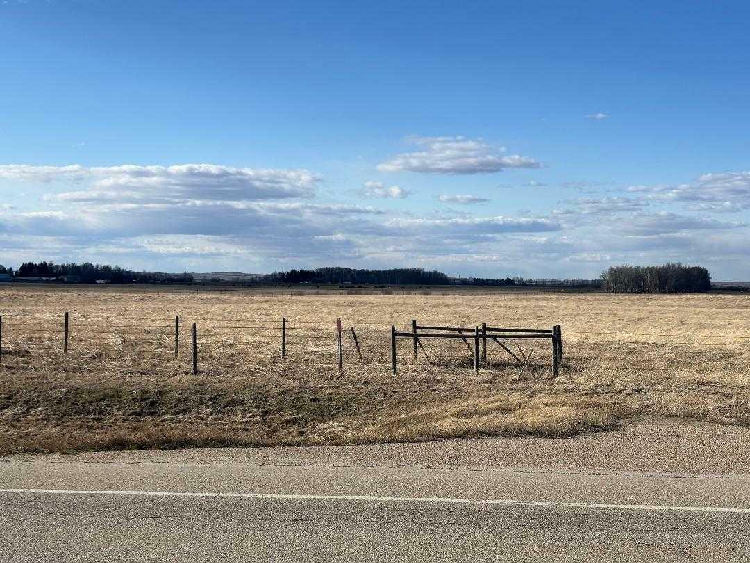 Property Photo: Hwy 39 Twp 490 AB T0C 2P0