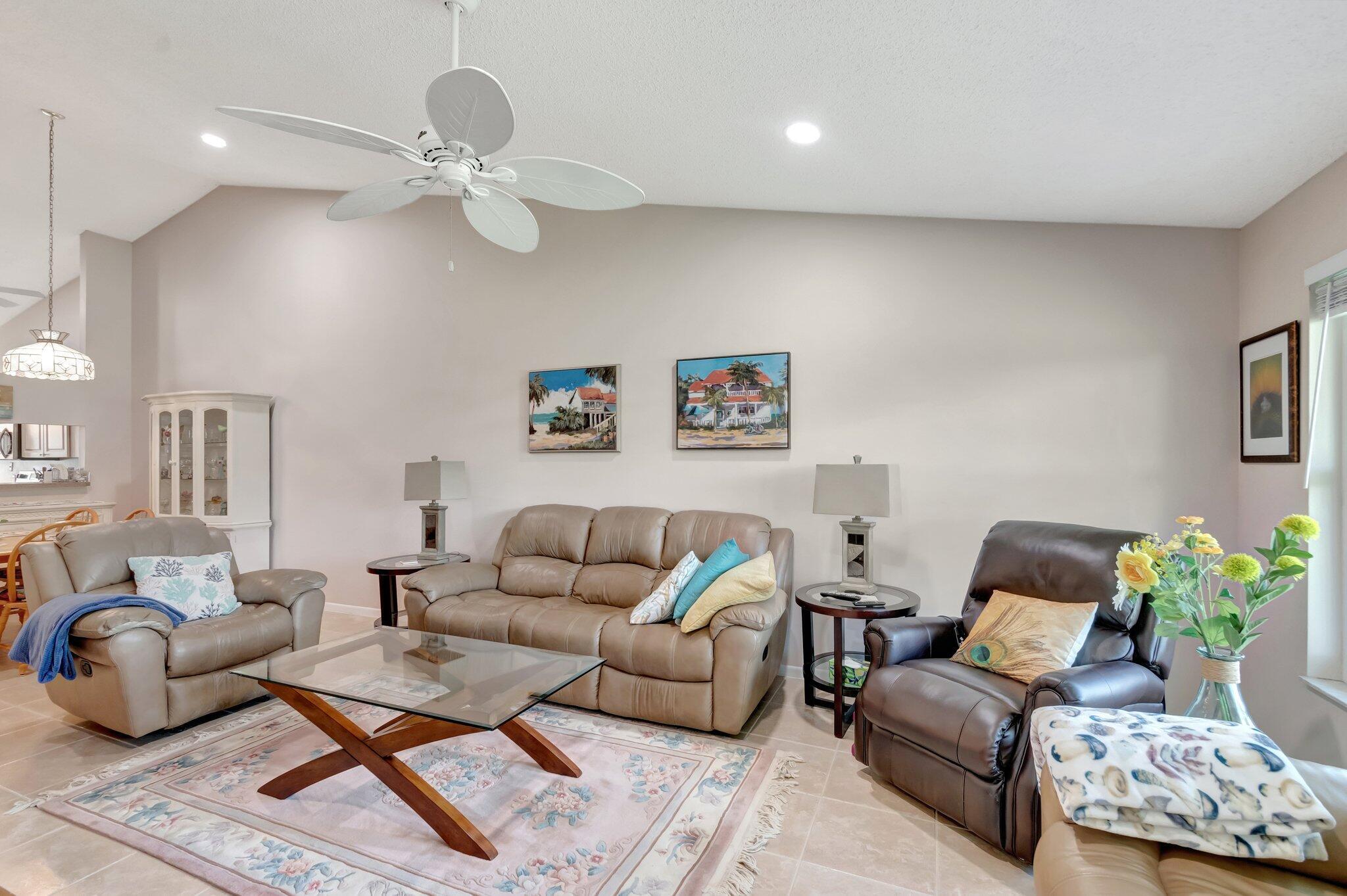 Property Photo: 12167 Country Greens Boulevard FL 33437