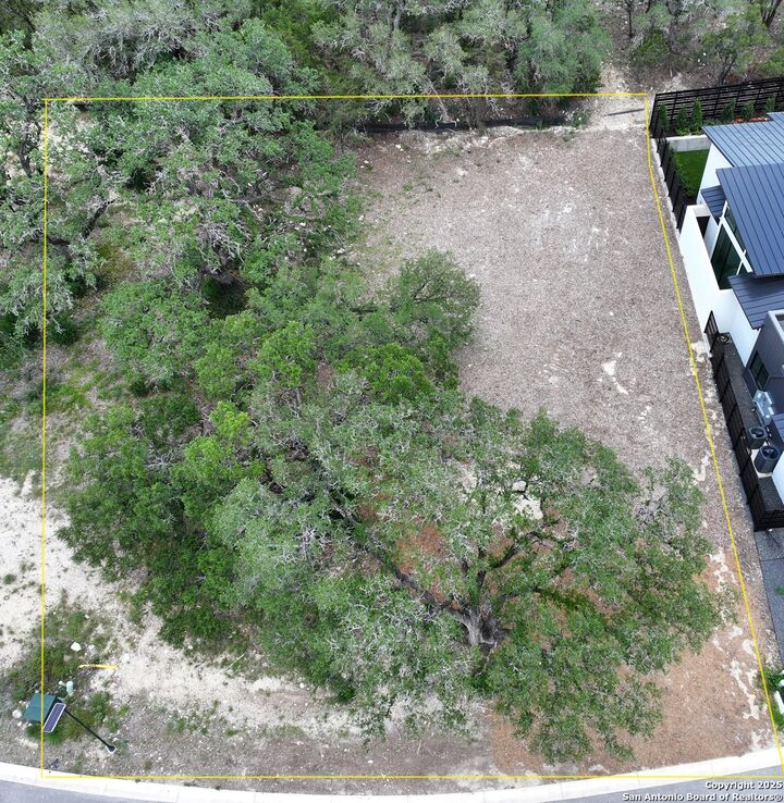 Property Photo: 24610 Cliff Line TX 78257