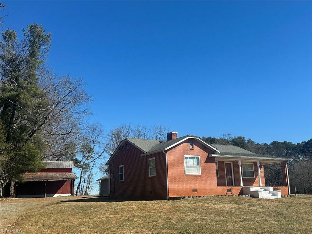 Property Photo:  4704 Austin Traphill Road  NC 28621 