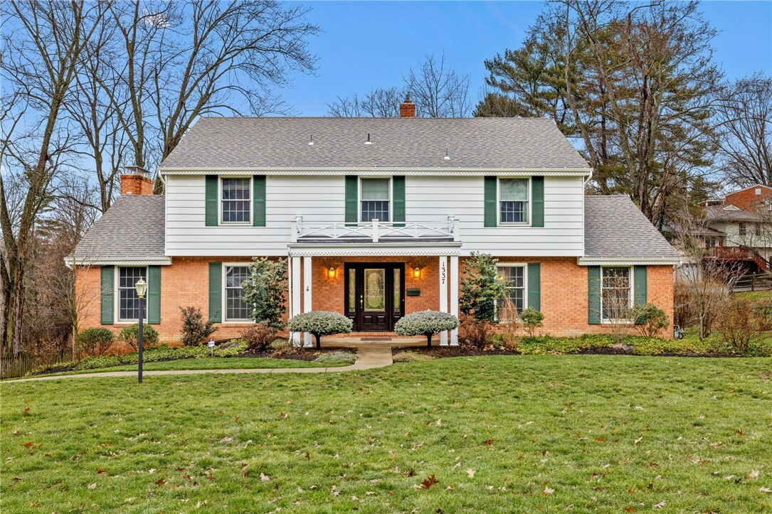 1337 Greystone Dr  Pittsburgh PA 15241 photo
