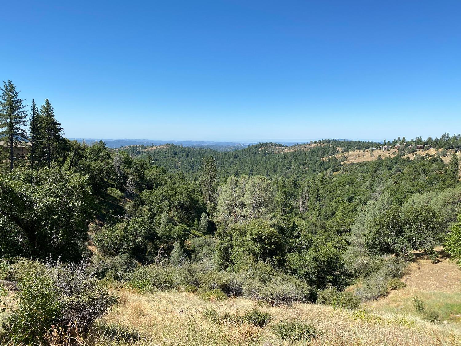 Property Photo: 1144 Laurel Lane CA 95247