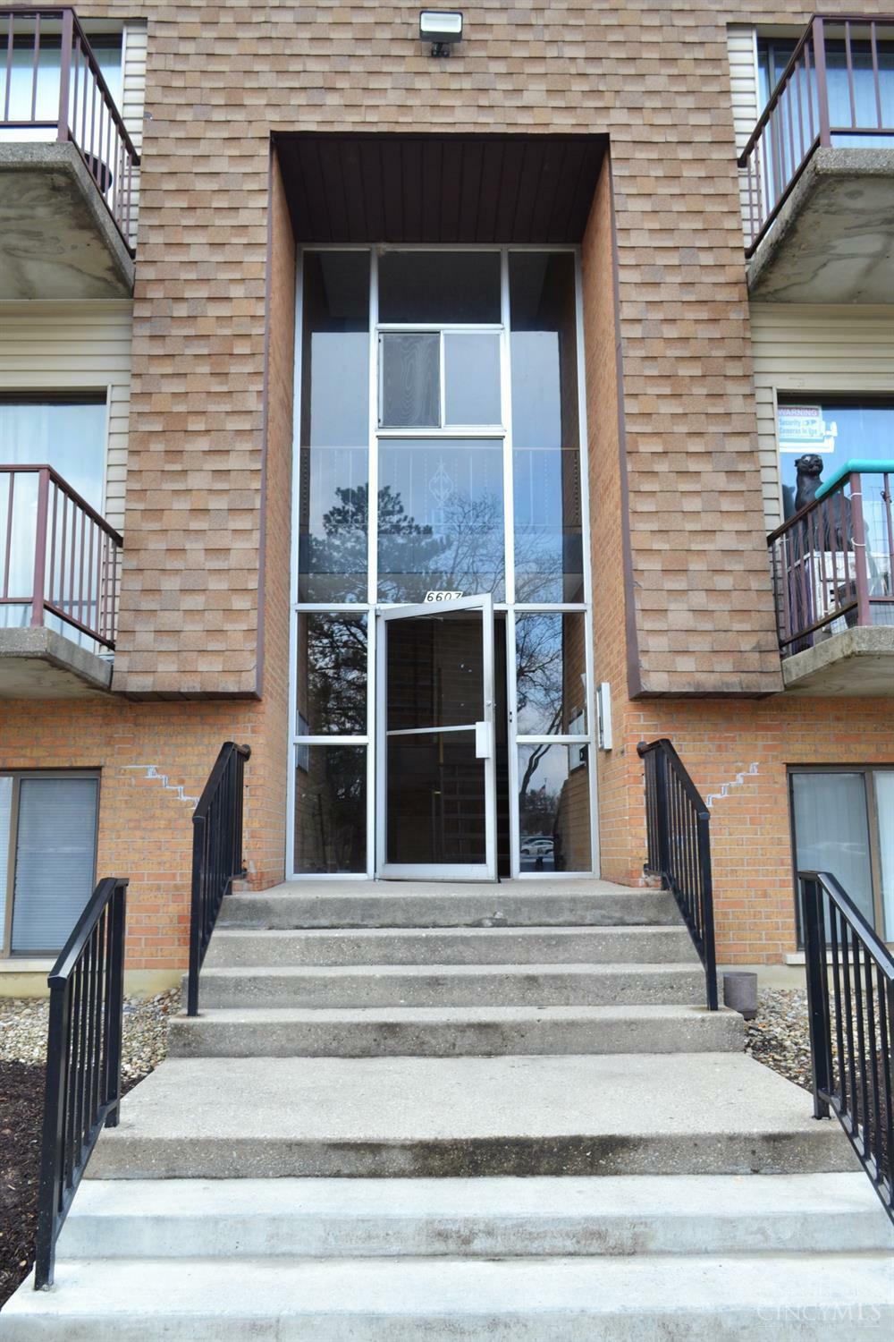 Property Photo: 6607 Hearne Road OH 45248