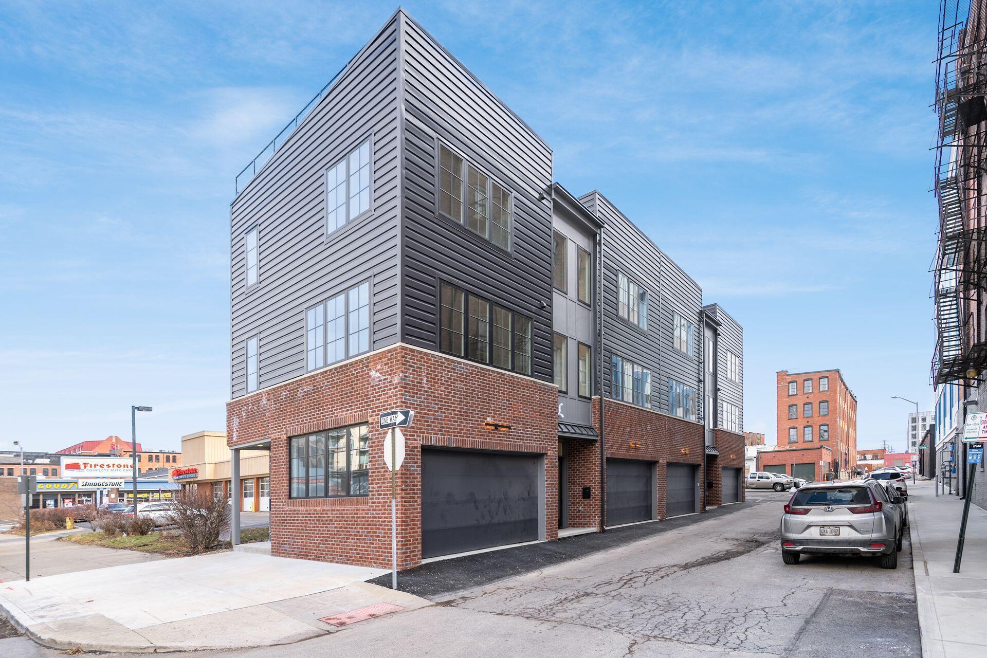 Property Photo: 112 E Lafayette Street OH 43215