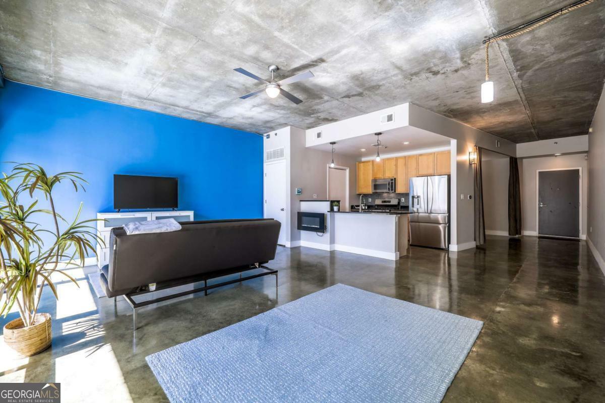 845 Spring Street NW 322  Atlanta GA 30308 photo
