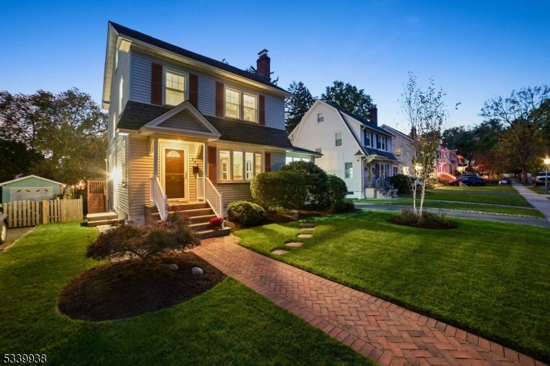 Property Photo:  242 Audley St  NJ 07079 