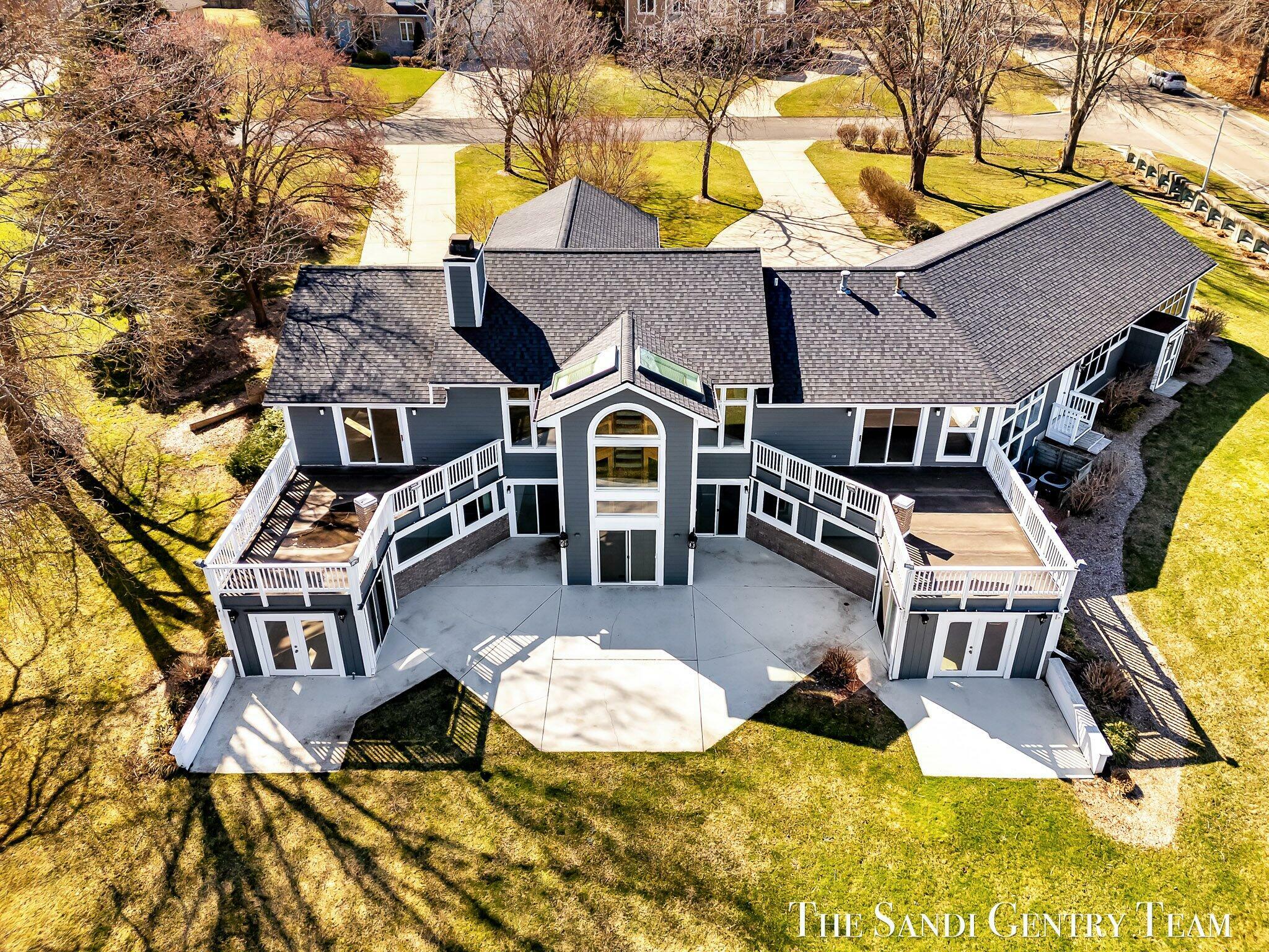 Property Photo:  760 Bridgeview Bay Drive  MI 49441 