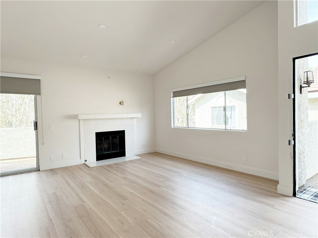 Property Photo:  561 Springbrook N 30  CA 92614 