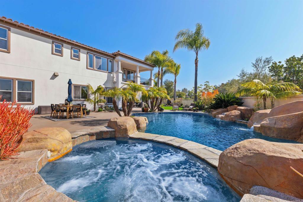 Property Photo: 12440 Del Vino Ct CA 92130