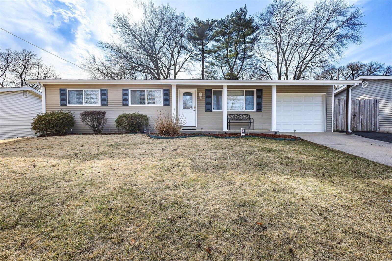 Property Photo: 1727 Christine Drive MO 63303