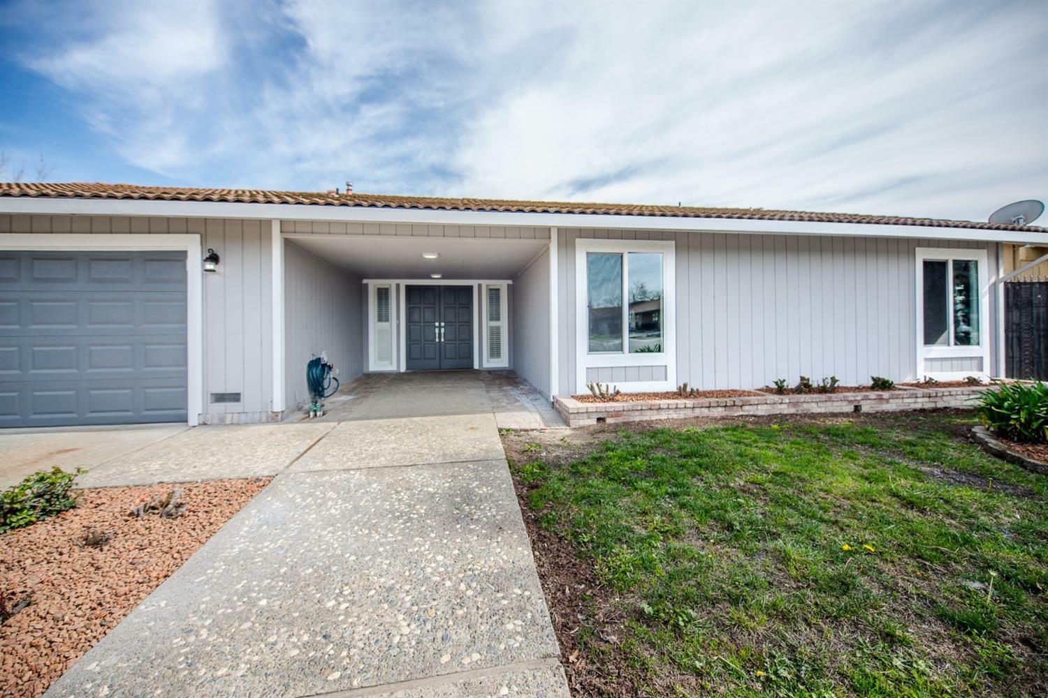 Property Photo:  7191 Havenside Drive  CA 95831 