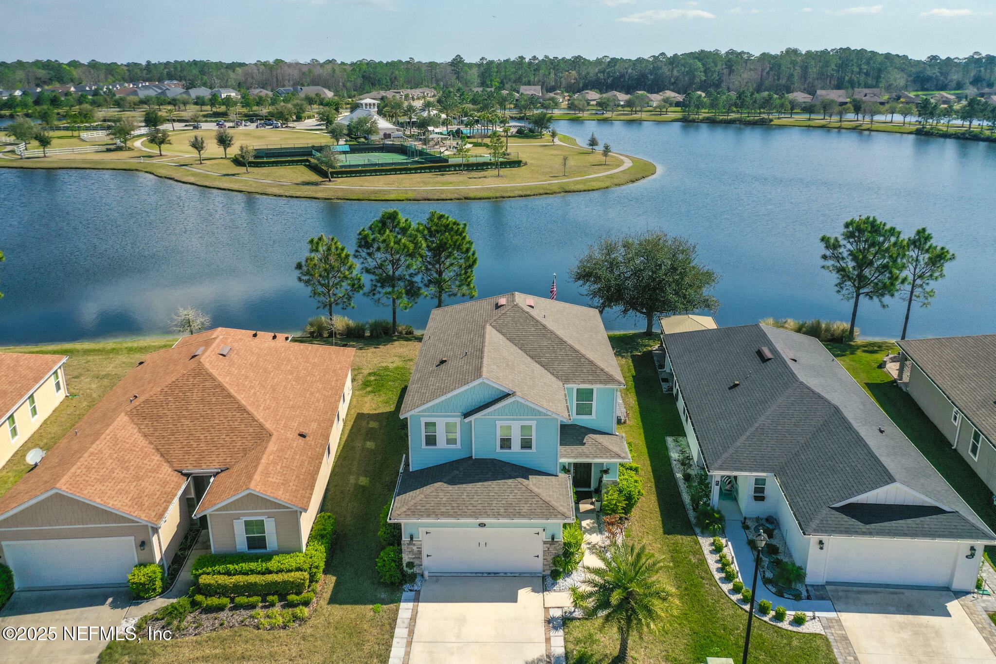Property Photo: 112 Fallen Oak Trail FL 32095