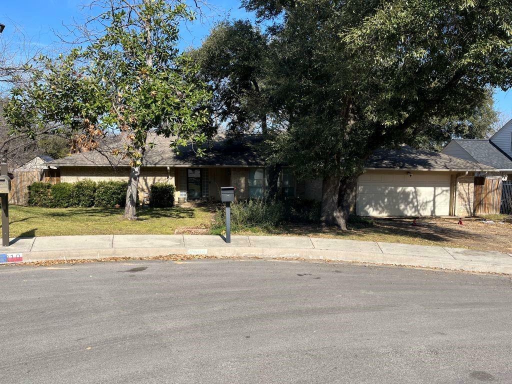 Property Photo:  3206 Cortez Court W  TX 75062 