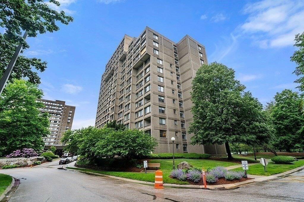 Property Photo: 250 Hammond Pond Parkway 306N MA 02467