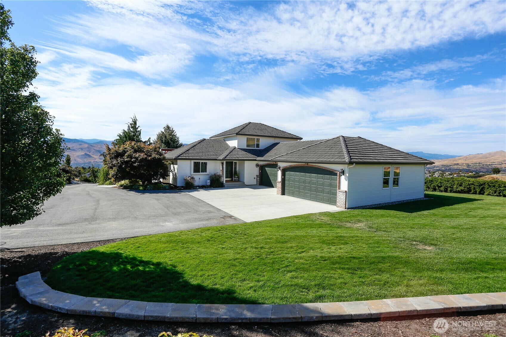 Property Photo:  2521  Fancher Field Road  WA 98802 