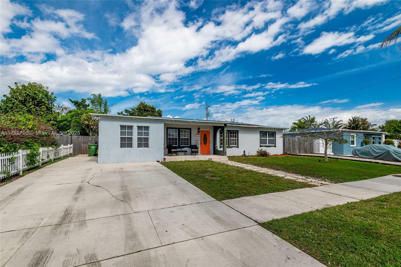 Property Photo: 148 Riley Ave FL 33461