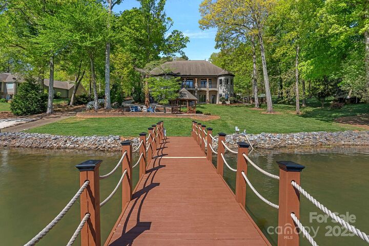 4786 Heather Lane  Denver NC 28037 photo