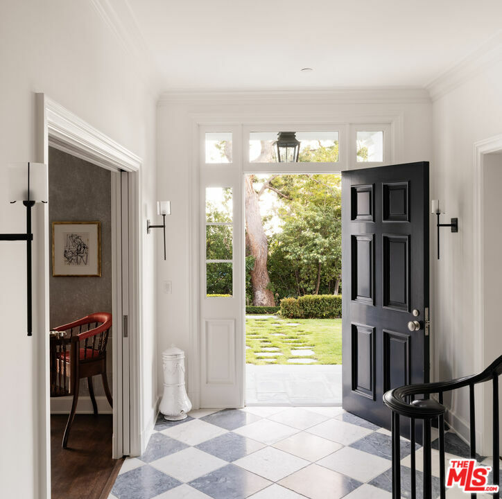 Property Photo: 1801 Westridge Rd CA 90049
