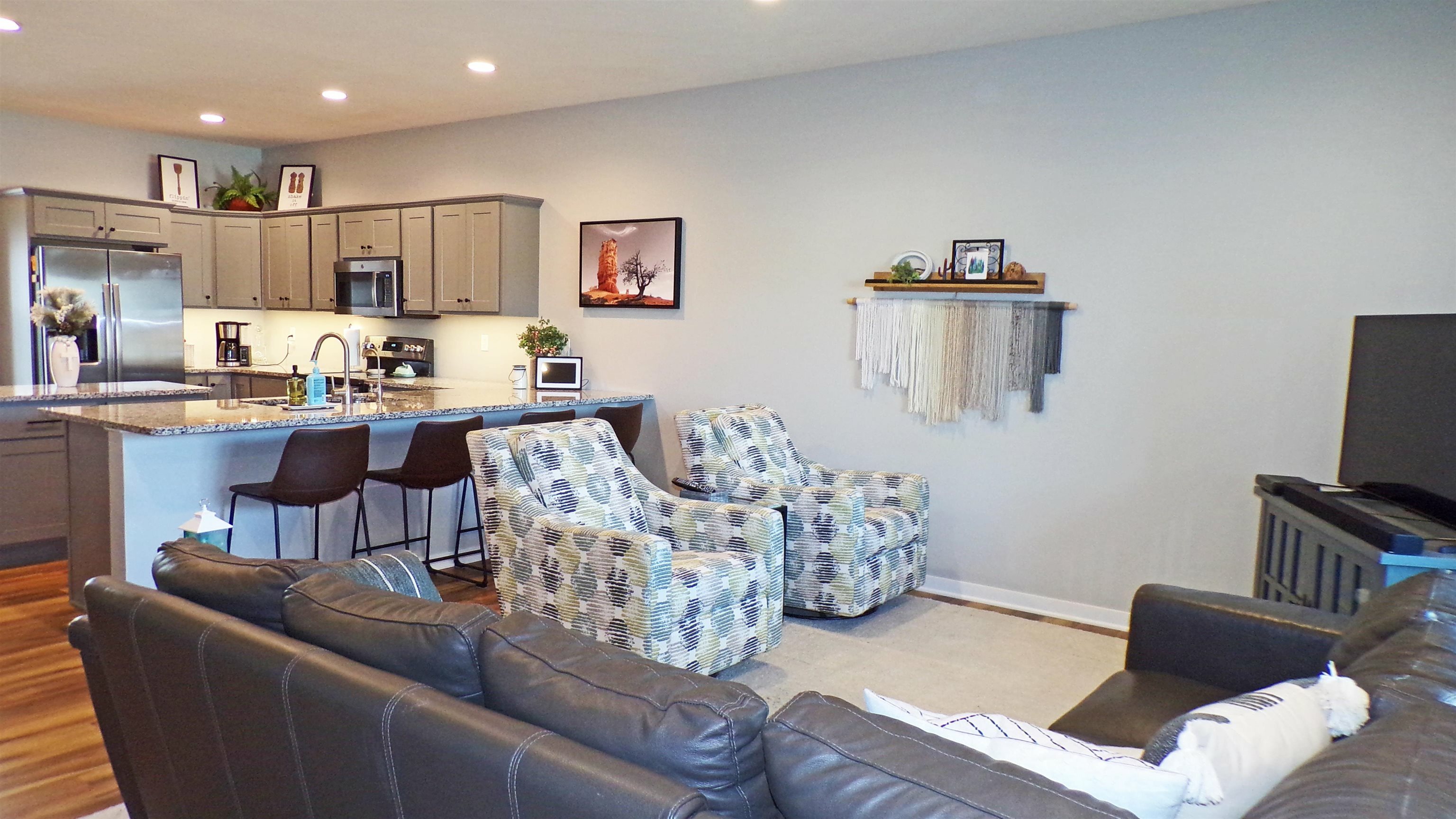 Property Photo: 725 3rd Street NE 68601