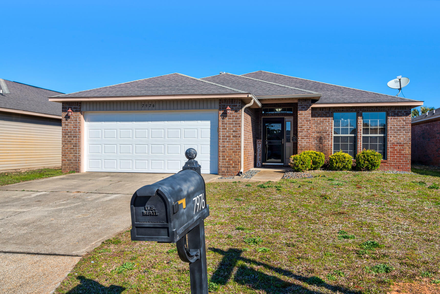 Property Photo: 7976 Promise Creek Road FL 32566