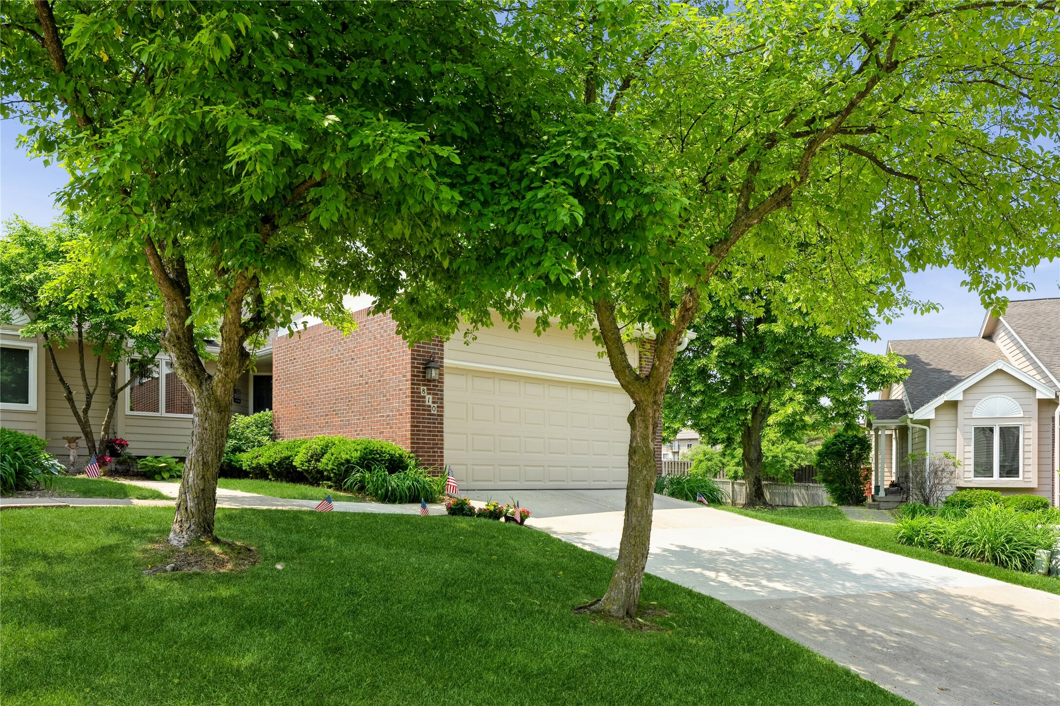 Property Photo: 4301 Park Avenue 810 IA 50321